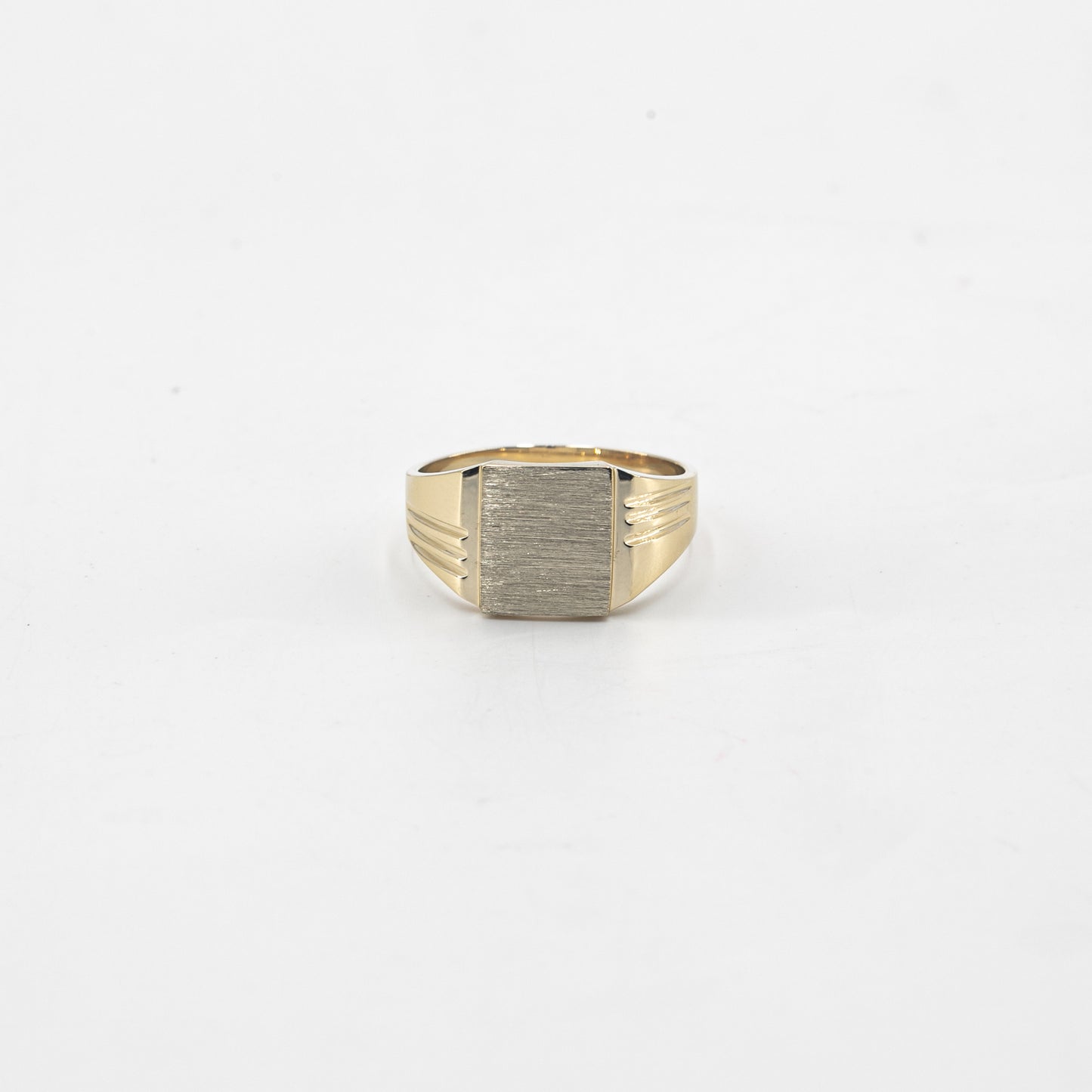 Opposite Sided Lined Signet Ring